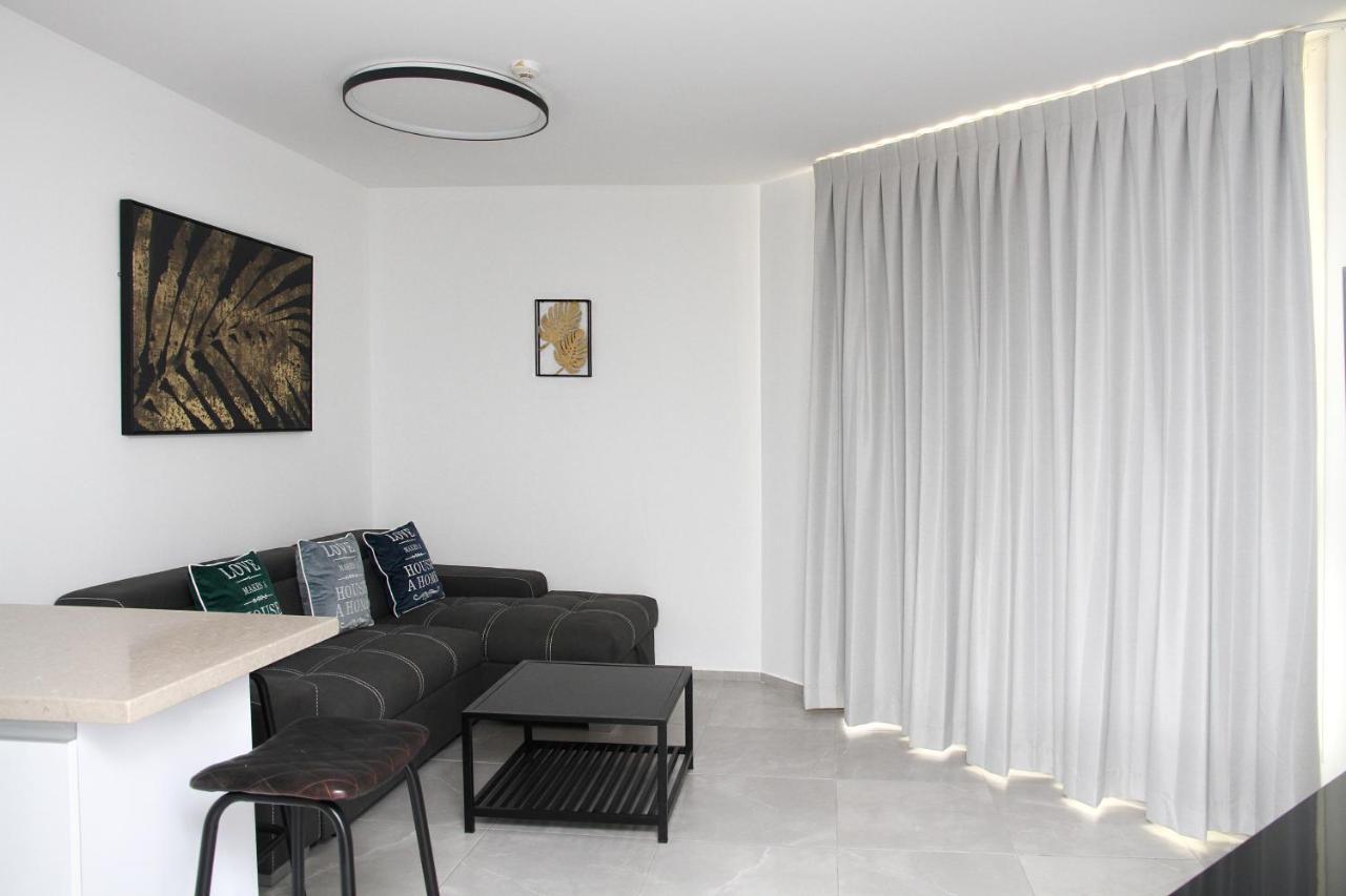 Apartments4You Leonardo 17 Bat Jam Zewnętrze zdjęcie