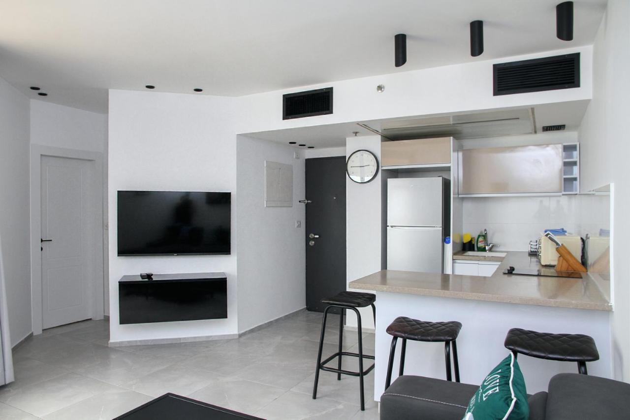Apartments4You Leonardo 17 Bat Jam Zewnętrze zdjęcie